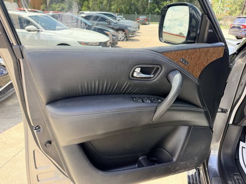 Used 2015 INFINITI QX80 2WD w/ 22" Wheel Package image 14