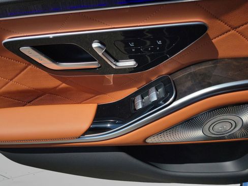 New 2026 Mercedes-Benz S 580 4MATIC Sedan image 8