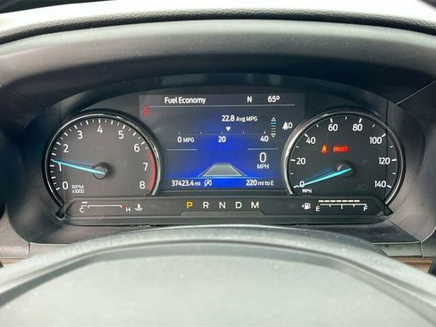 Used 2020 Ford Explorer Limited image 12