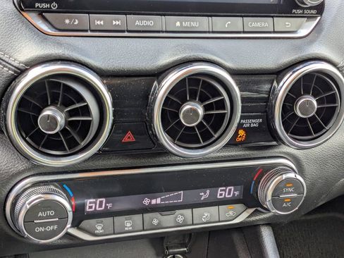 Used 2021 Nissan Sentra SV image 25