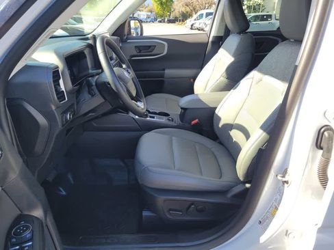Used 2025 Ford Bronco Sport Badlands image 11