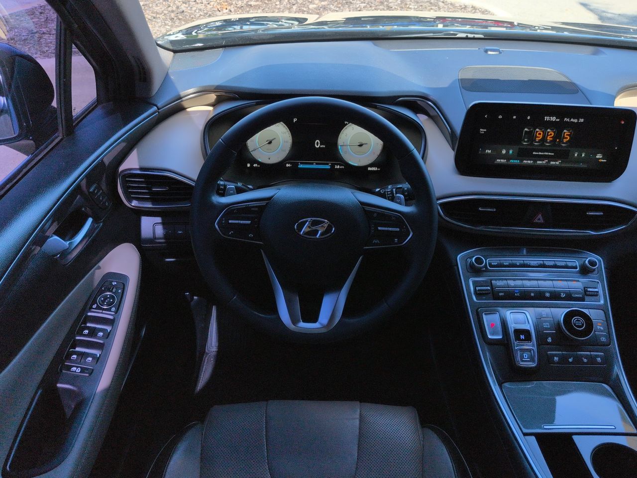 Used 2021 Hyundai Santa Fe Limited w/ Cargo Package FWD image 16