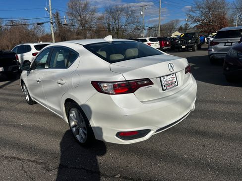 Used 2018 Acura ILX image 7
