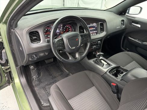 Used 2023 Dodge Charger SXT w/ Blacktop Package image 16