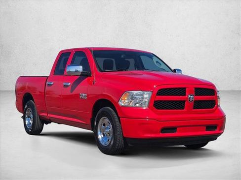 Used 2018 RAM 1500 Tradesman RWD image 3