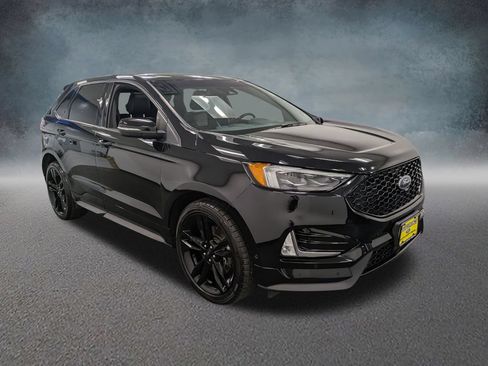 Used 2020 Ford Edge ST w/ Equipment Group 401A AWD/4WD image 3