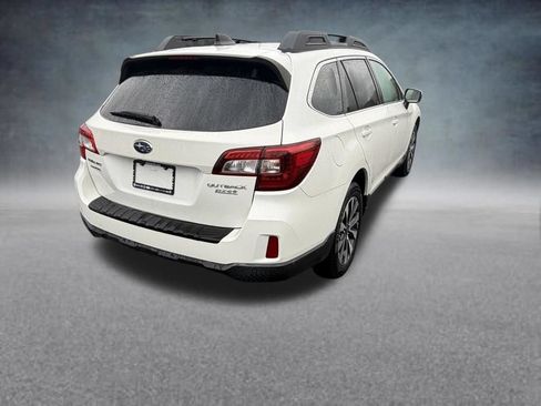 Used 2017 Subaru Outback 2.5i Limited AWD/4WD image 5