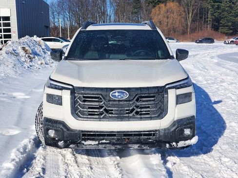 Used 2026 Subaru Outback Limited XT AWD/4WD image 2