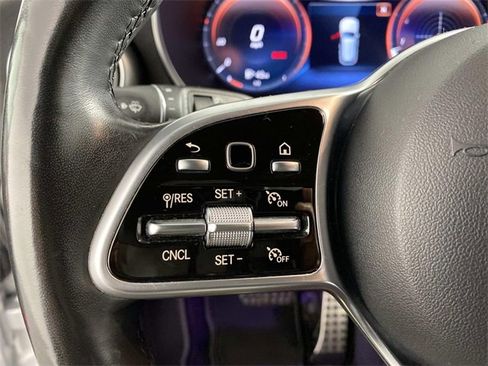 Used 2020 Mercedes-Benz GLC 300 4MATIC w/ AMG Line image 16