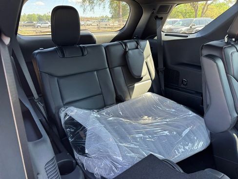 New 2026 Ford Explorer ST-Line RWD image 24
