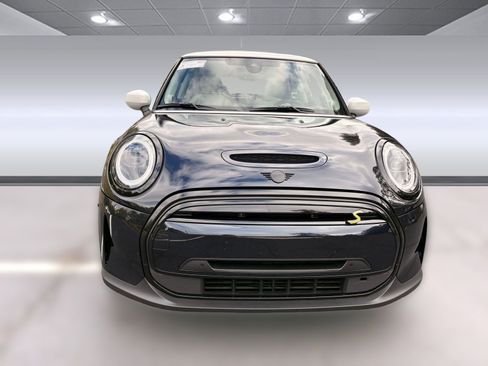 Used 2024 MINI Cooper SE image 6
