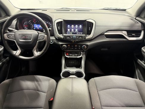 Used 2022 GMC Terrain SLE w/ Elevation Edition image 40