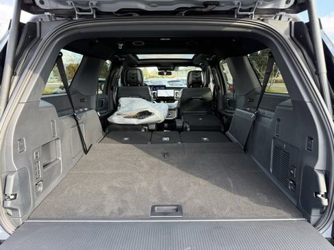 New 2026 Ford Expedition Max Platinum w/ Stealth Performance Package image 26