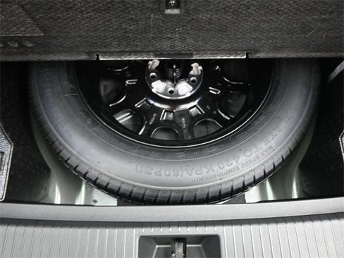 New 2025 Volkswagen Tiguan S image 16