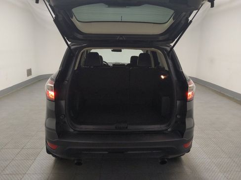 Used 2018 Ford Escape SE w/ SE Sport Appearance Package image 29