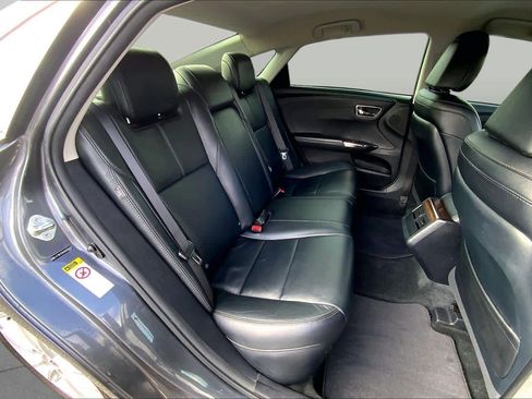 Used 2013 Toyota Avalon XLE FWD image 20
