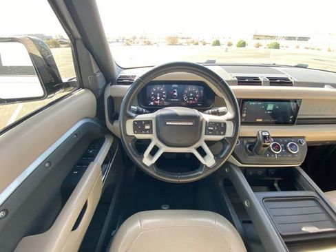 Used 2022 Land Rover Defender 110 XS Edition image 16