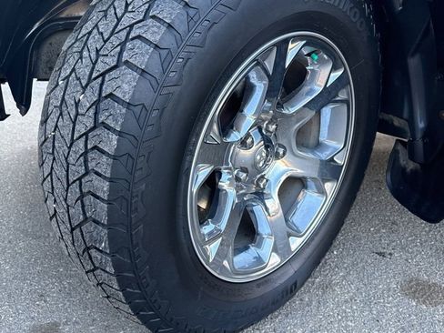 Used 2017 RAM 1500 Laramie w/ Convenience Group AWD/4WD image 27