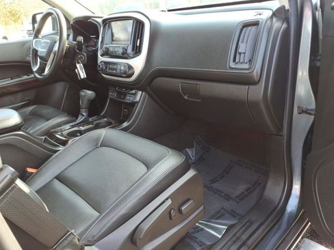 Certified 2015 GMC Canyon SLT image 10