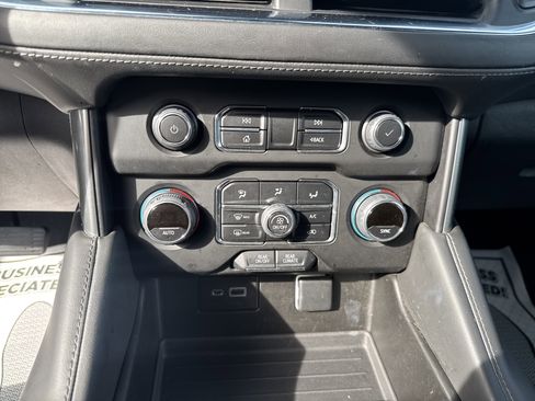 Used 2023 Chevrolet Tahoe LS image 26