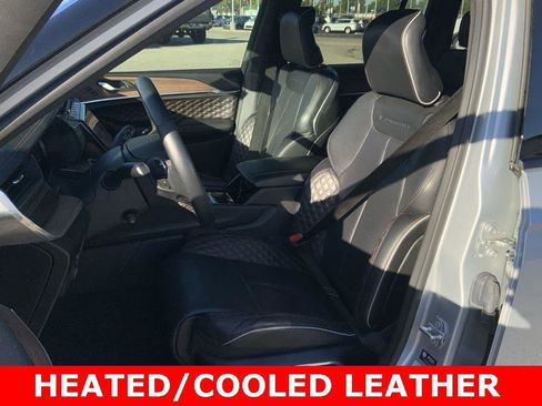 Used 2022 Jeep Grand Cherokee Summit w/ Advanced Protech Group IV image 4