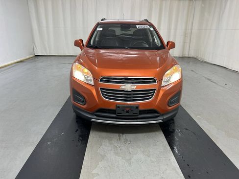 Used 2015 Chevrolet Trax LT w/ LT Plus Package AWD/4WD image 3