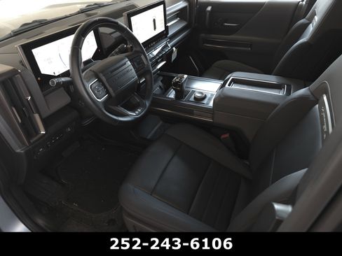 Used 2024 GMC Hummer EV 3X w/ Omega Edition AWD/4WD image 9