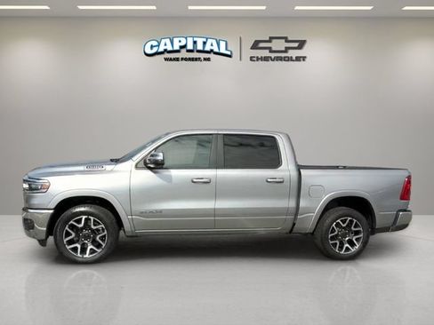 Used 2025 RAM 1500 Laramie AWD/4WD image 2