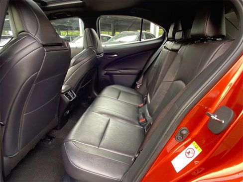 Used 2019 Lexus UX 250h F Sport image 16