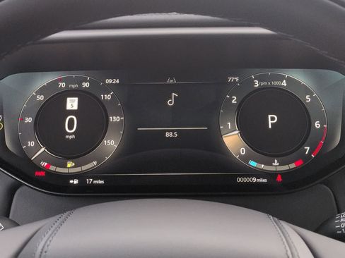 New 2026 Land Rover Range Rover Sport SE AWD/4WD image 32