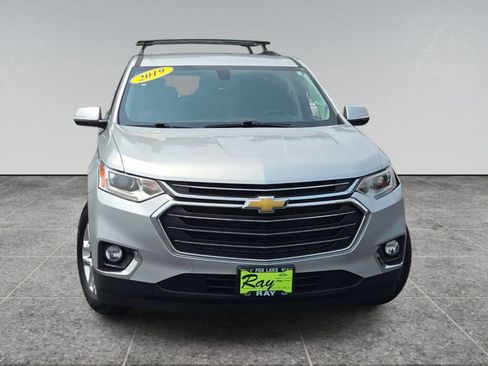 Certified 2019 Chevrolet Traverse LT FWD image 2