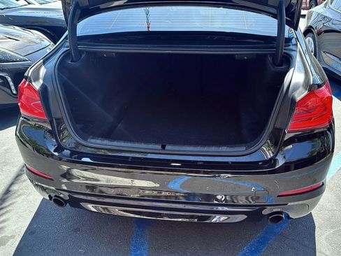Used 2018 BMW 530i RWD image 16