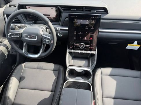 New 2027 GMC Terrain Elevation w/ Elevation Premium Package AWD/4WD image 35