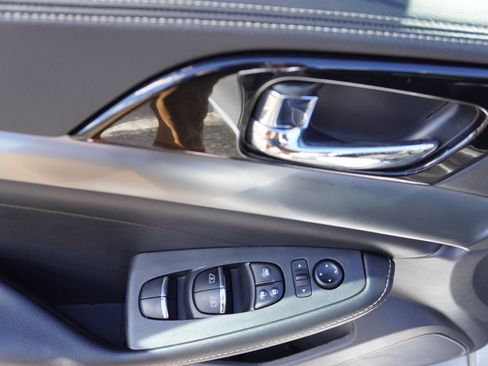 Used 2022 Nissan Maxima SV w/ Floor Mat Group image 26