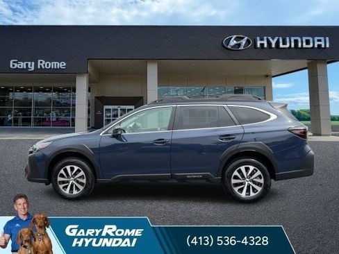 Used 2025 Subaru Outback Premium AWD/4WD image 5