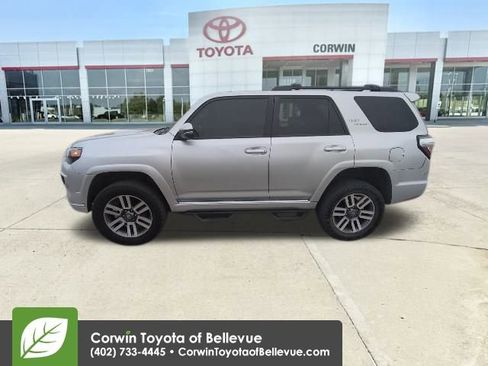 Used 2022 Toyota 4Runner TRD Sport image 6