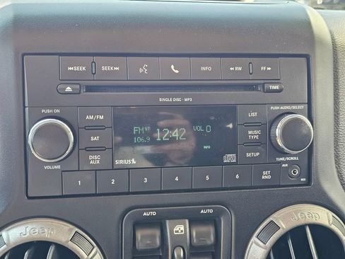 Used 2011 Jeep Wrangler Unlimited Sport AWD/4WD image 28