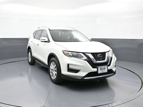 Used 2020 Nissan Rogue S w/ Special Edition Package AWD/4WD image 3