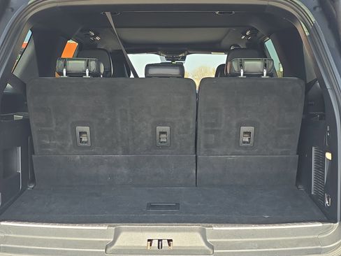 Used 2020 Lincoln Navigator Reserve w/ Luxury Package image 24