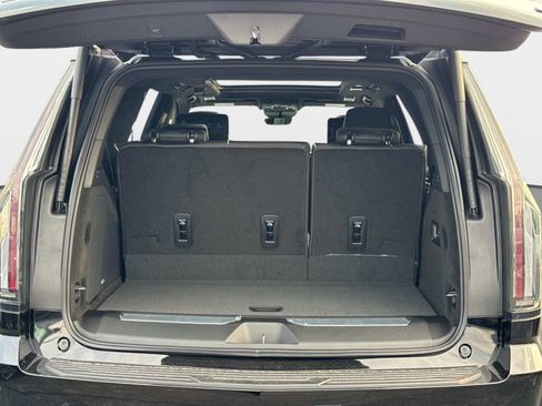 Used 2026 Cadillac Escalade V w/ LPO, ONYX Package AWD/4WD image 13