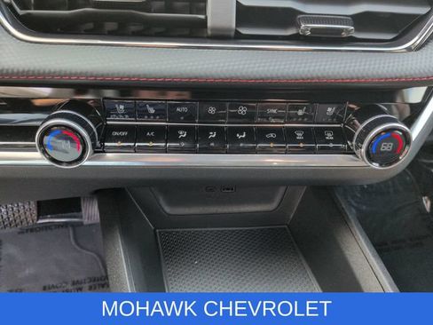 Used 2026 Chevrolet Equinox RS w/ Convenience Package III AWD/4WD image 18