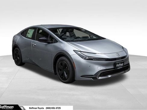 New 2026 Toyota Prius Plug-In Hybrid FWD image 1