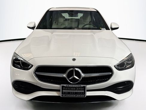 Used 2023 Mercedes-Benz C 300 Sedan image 2