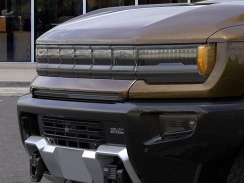 New 2026 GMC Hummer EV SUV AWD/4WD image 13