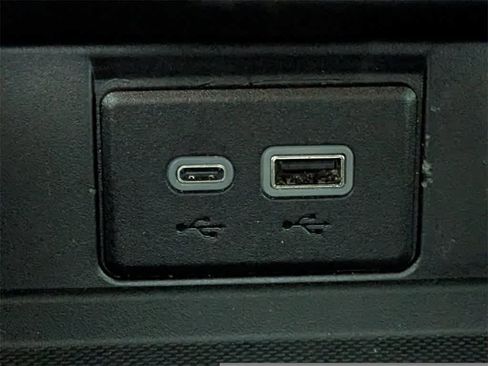 Used 2023 Chevrolet Tahoe Premier image 33