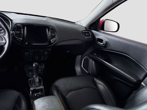 Used 2019 Jeep Compass Limited AWD/4WD image 15