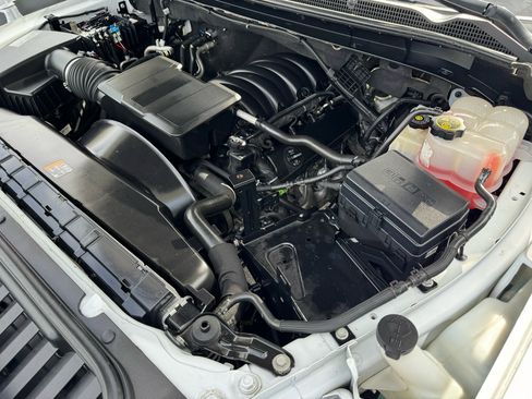 Used 2021 GMC Sierra 3500 2WD Crew Cab w/ Convenience Package image 29