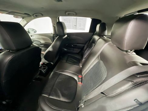 Used 2014 Chevrolet Sonic LTZ image 28