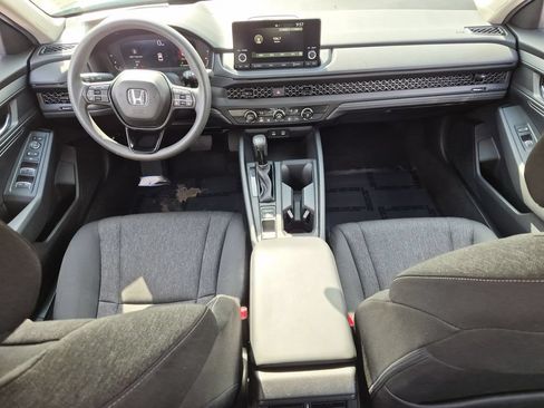 Used 2025 Honda Accord LX image 25
