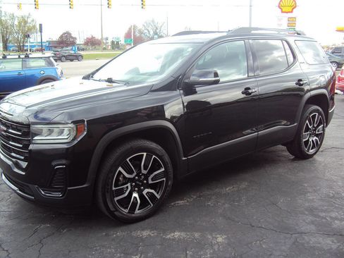 Used 2021 GMC Acadia SLE w/ Driver Convenience Package AWD/4WD image 3